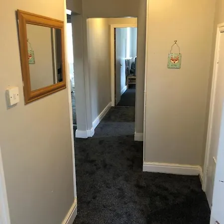 Guest house 3 Bed Becketts Headingley Leeds (West Yorkshire)